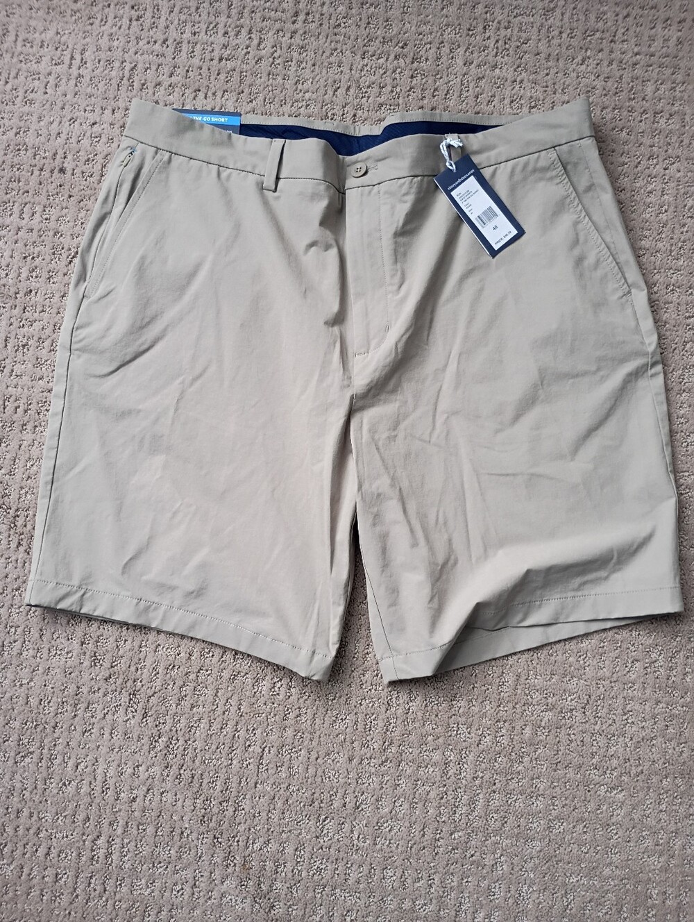 Vineyard Vines On-The-Go Shorts Men's 40 9" Khaki Performance Stretch - NEW!